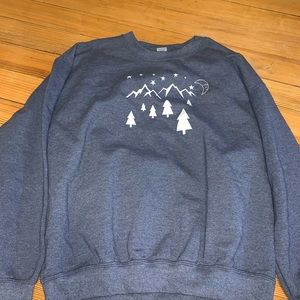 mountain crewneck